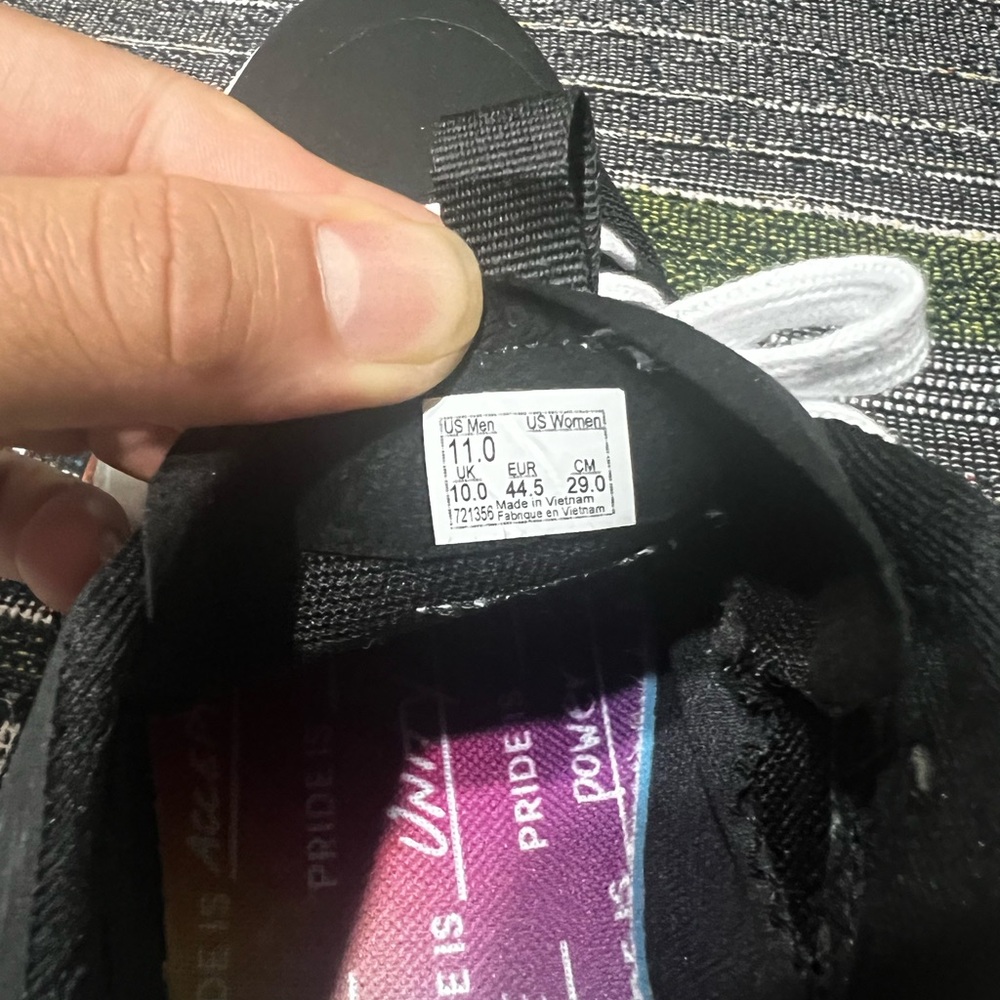 Vans Ultra Range Size 11